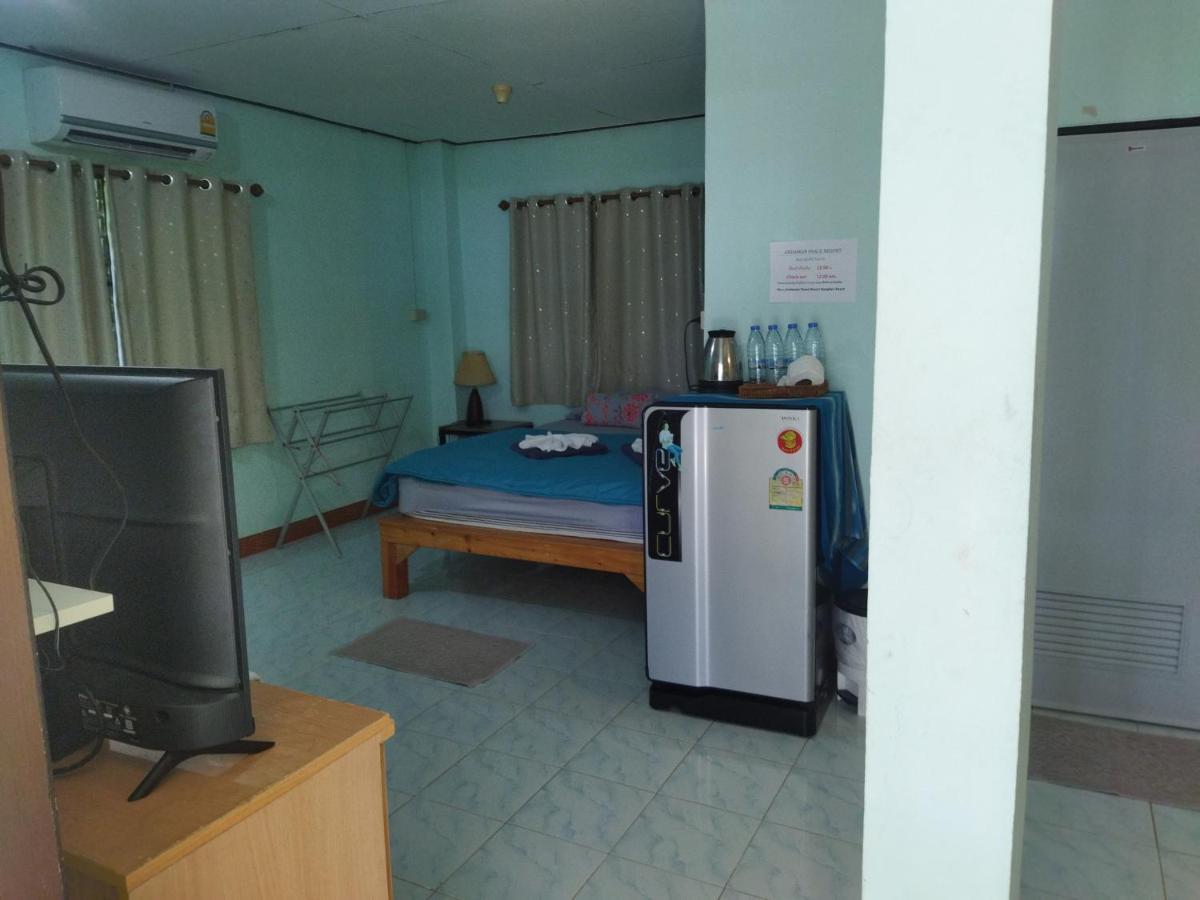 Andaman Peace Resort Ranong Eksteriør billede